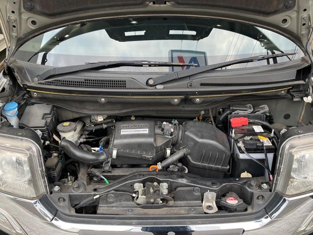 HONDA N BOX CUSTOM 2017 Image 31