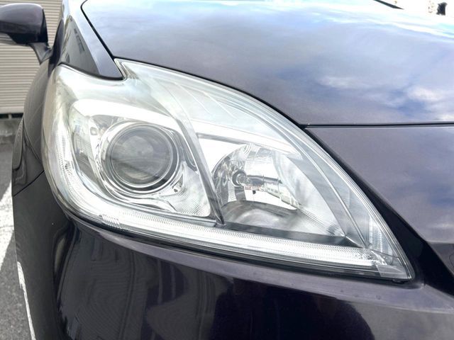 TOYOTA PRIUS 2015 Image 31