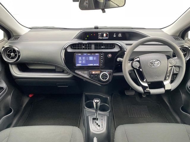 TOYOTA AQUA 2019 Image 31