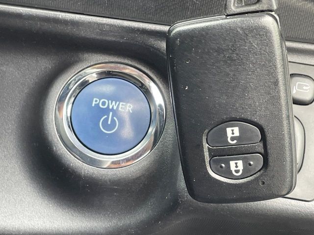 TOYOTA AQUA 2019 Image 31