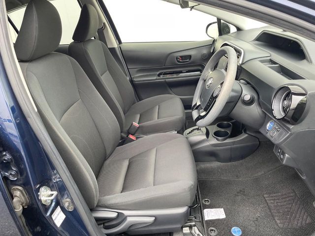 TOYOTA AQUA 2019 Image 31