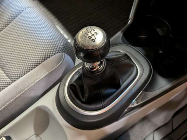 HONDA CR-Z 2011 Image 31