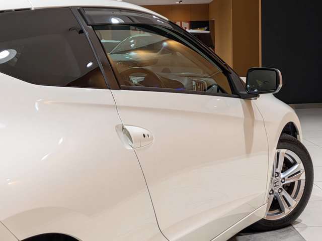 HONDA CR-Z 2011 Image 31