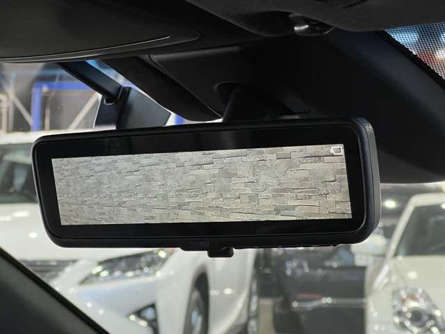 TOYOTA CROWN SEDAN HYBRID 2019 Image 31