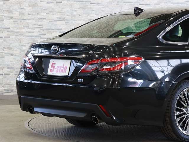 TOYOTA CROWN SEDAN HYBRID 2019 Image 31