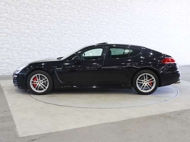 PORSCHE PANAMERA 2016 Image 31