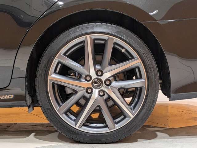 TOYOTA LEXUS GS450H 2017 Image 31