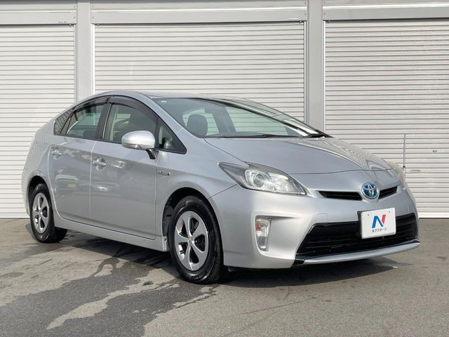 TOYOTA PRIUS 2013 Image 31
