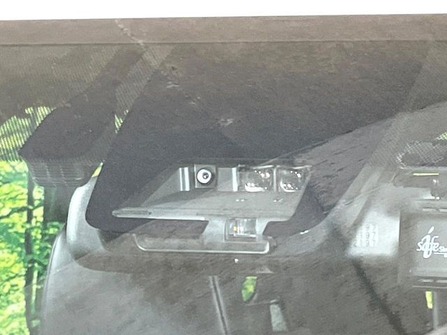 TOYOTA NOAH HYBRID 2018 Image 31