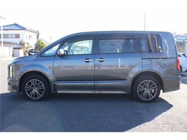 MITSUBISHI DELICA D:5 4WD 2019 Image 31