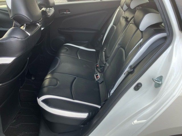 TOYOTA PRIUS 2018 Image 31