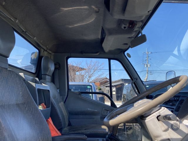 MITSUBISHI FUSOU FIGHTER 1996 Image 31