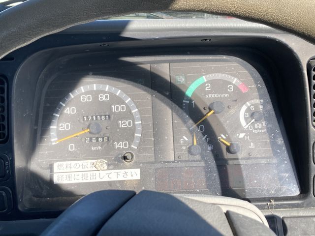 MITSUBISHI FUSOU FIGHTER 1996 Image 31