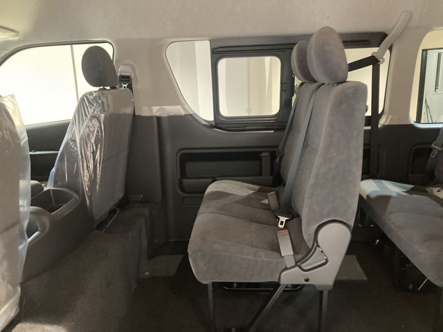 TOYOTA HIACE WAGON 4WD 2025 Image 31
