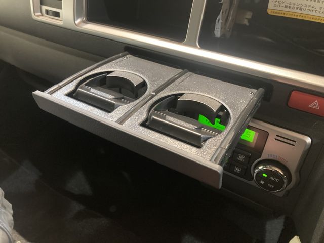 TOYOTA HIACE WAGON 4WD 2025 Image 31