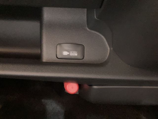 TOYOTA HIACE WAGON 4WD 2025 Image 31