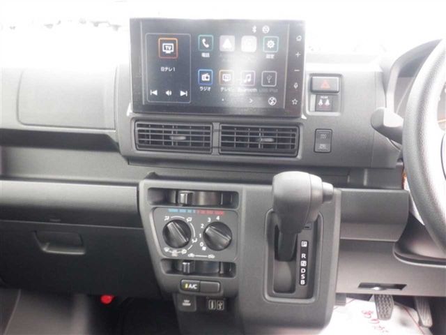 DAIHATSU HIJET DECKVAN 4WD 2025 Image 31