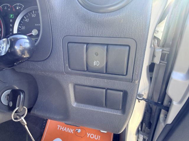 SUZUKI JIMNY 4WD 2004 Image 31