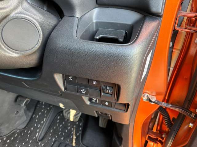 NISSAN ROOX 2023 Image 31