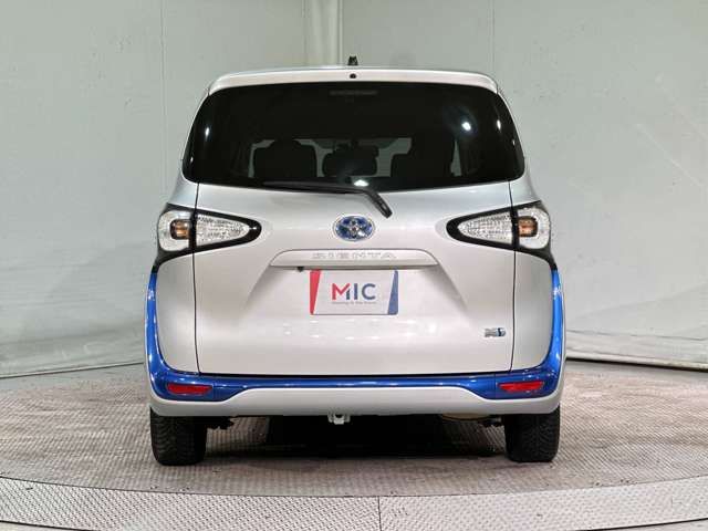 TOYOTA SIENTA HYBRID 2016 Image 31