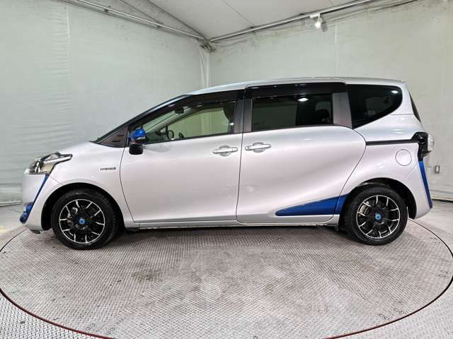 TOYOTA SIENTA HYBRID 2016 Image 31