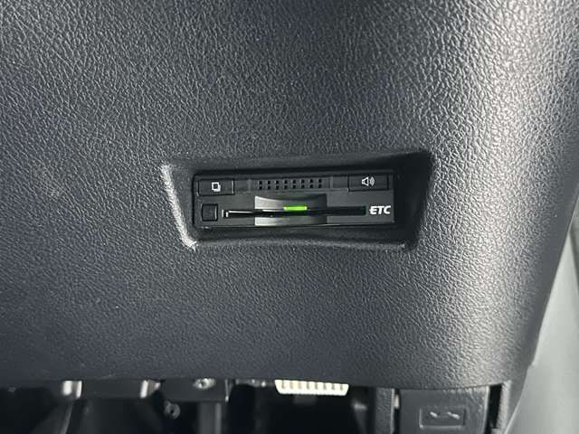 TOYOTA SIENTA HYBRID 2016 Image 31