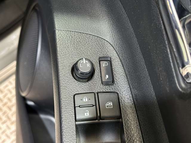 TOYOTA SIENTA HYBRID 2016 Image 31