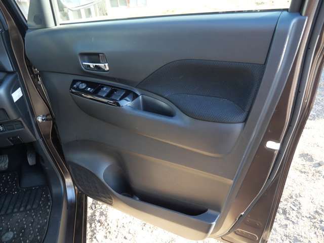 NISSAN ROOX 2023 Image 31