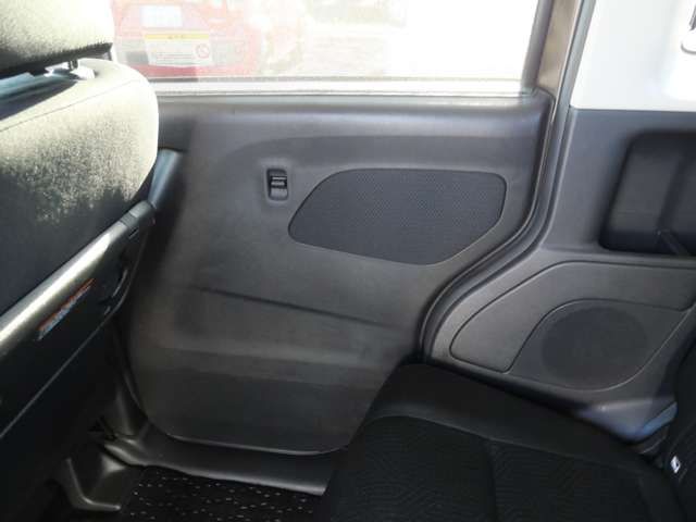 NISSAN ROOX 2023 Image 31