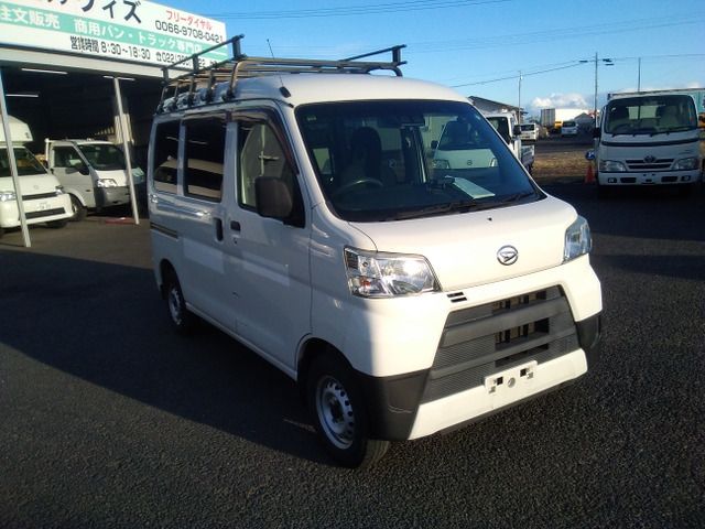 DAIHATSU HIJET CARGO 4WD 2017 Image 31