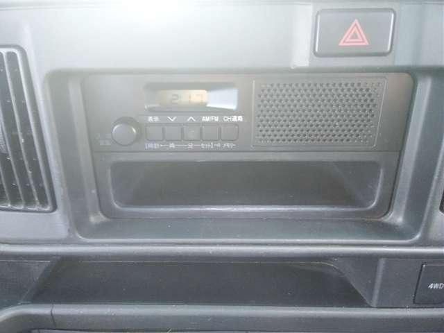 DAIHATSU HIJET CARGO 4WD 2017 Image 31