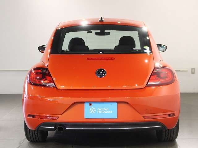 VOLKSWAGEN THE BEETL 2018 Image 31
