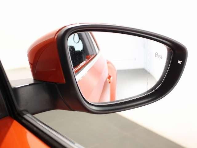 VOLKSWAGEN THE BEETL 2018 Image 31