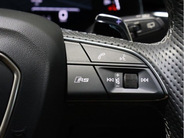 AUDI RS Q8 2023 Image 31