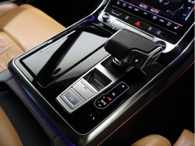 AUDI RS Q8 2023 Image 31