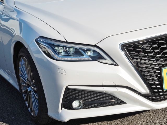 TOYOTA CROWN SEDAN HYBRID 2020 Image 31