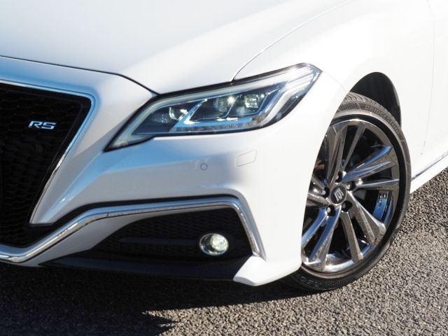 TOYOTA CROWN SEDAN HYBRID 4 2021 Image 31