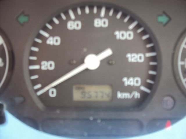 DAIHATSU HIJET TRUCK 4WD 2004 Image 31