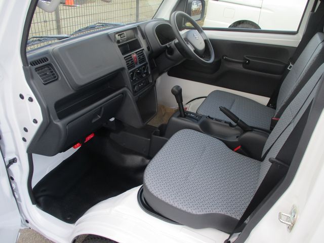 SUZUKI CARRY TRUCK 4WD 2025 Image 31