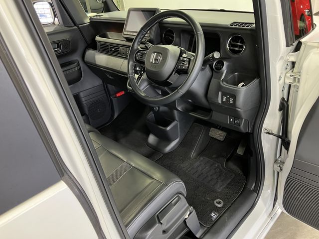 HONDA N BOX CUSTOM 4WD 2023 Image 31