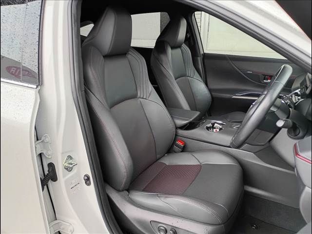 TOYOTA HARRIER PHEV 2023 Image 31