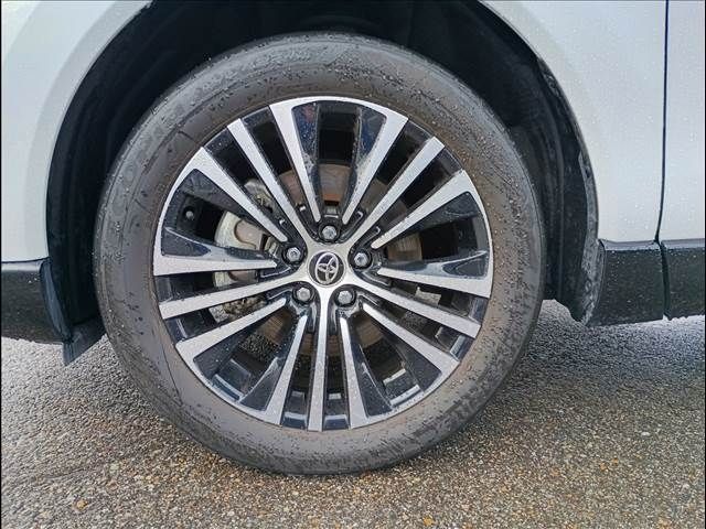 TOYOTA HARRIER PHEV 2023 Image 31