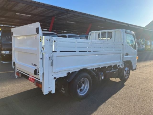 MITSUBISHI CANTER 2019 Image 31