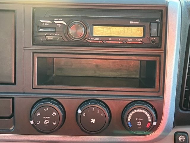 MITSUBISHI CANTER 2019 Image 31