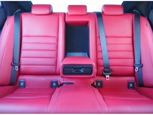 TOYOTA LEXUS IS300H 2022 Image 31