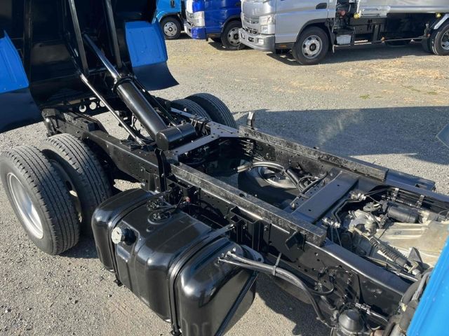 ISUZU ELF 2006 Image 31