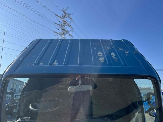 ISUZU ELF 2006 Image 31