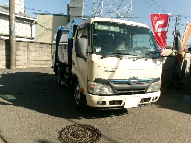 HINO DUTRO 2012 Image 31