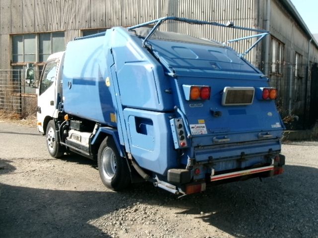 HINO DUTRO 2012 Image 31