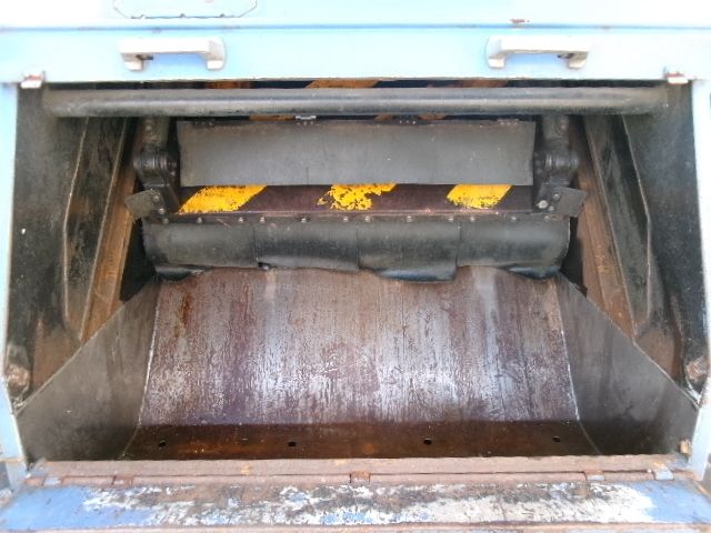 HINO DUTRO 2012 Image 31